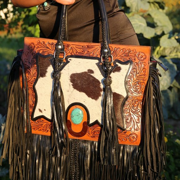 The Nashville Gunner a Haute Southern Hyde by Beth Marie Exclusive - Picture 5 of 11